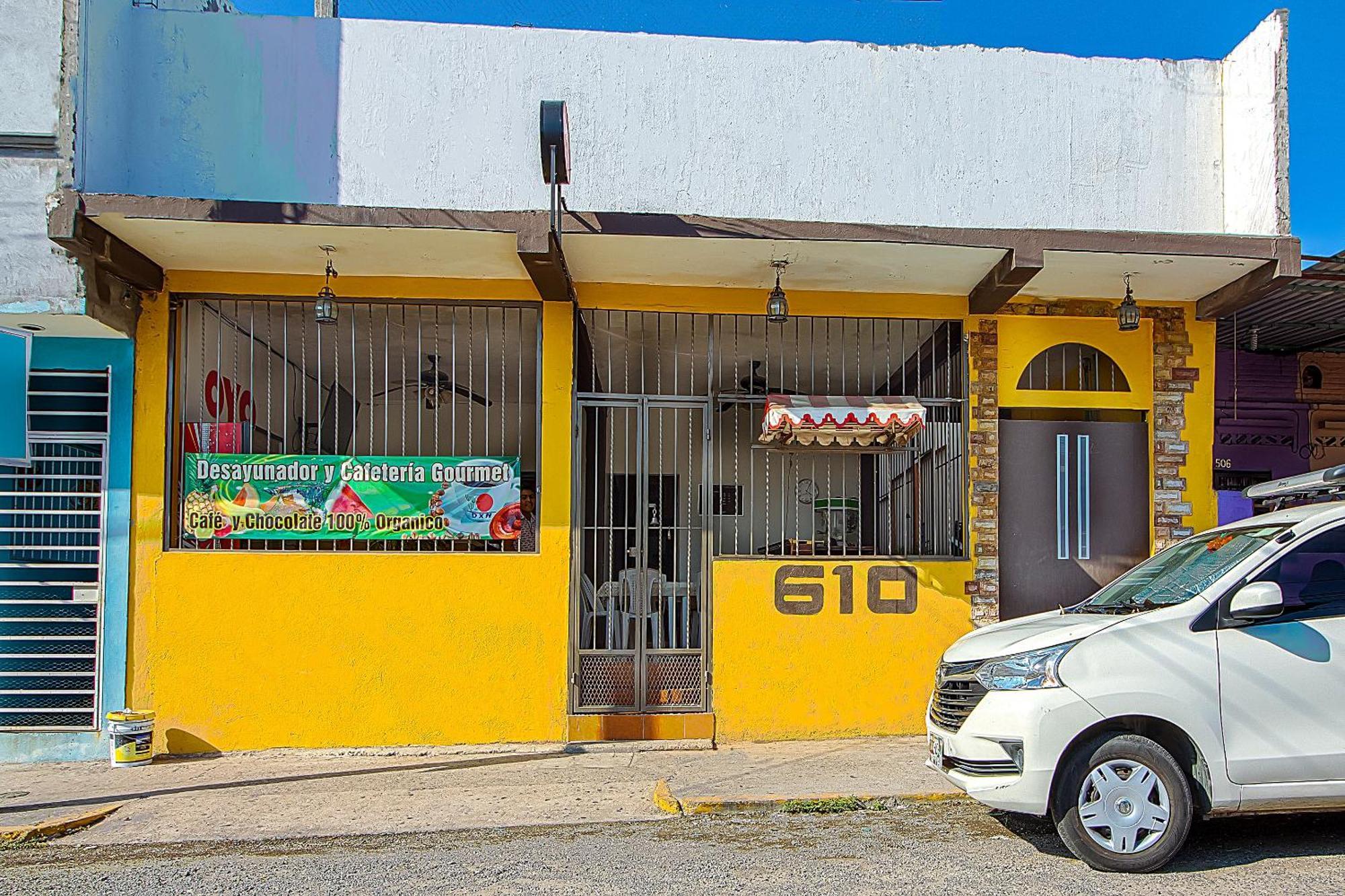 Oyo Hotel Posada Los Faroles,Tabasco Виляермоса Екстериор снимка